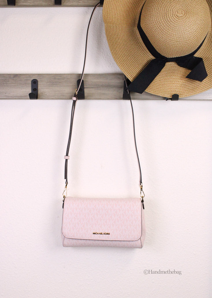 Michael Kors Jet Set Medium Light Powder Blush Pouchette