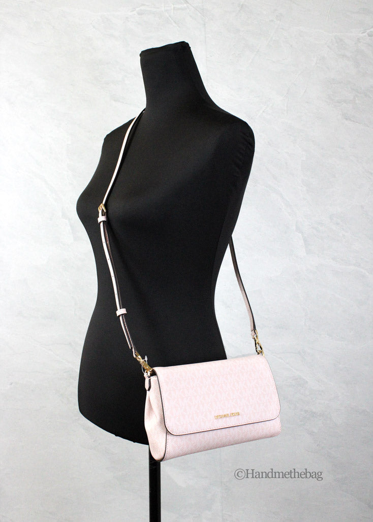 Michael Kors Jet Set Medium Light Powder Blush Pouchette